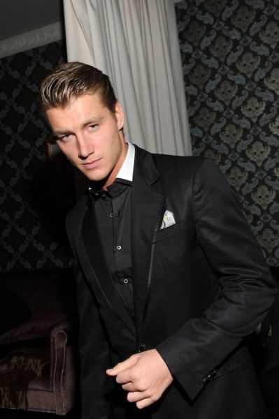 Алексей Воробьев Алексей Воробьев