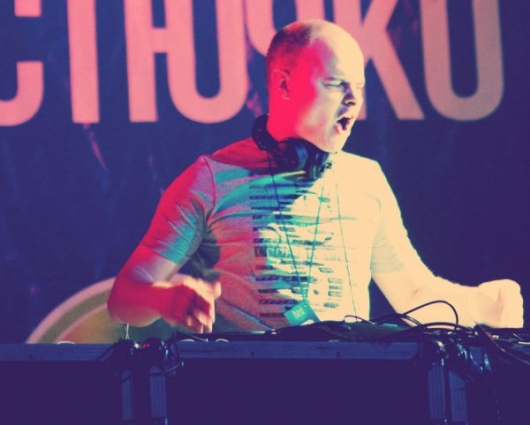 DJ Alex Cosmo DJ Alex Cosmo