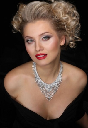 Елена Ленина