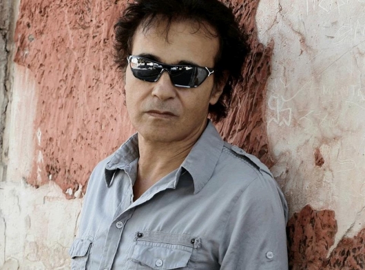 F.R. DAVID F.R. DAVID