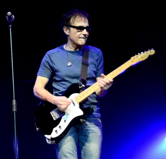 F.R. DAVID F.R. DAVID