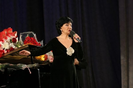 Нани Брегвадзе Нани Брегвадзе