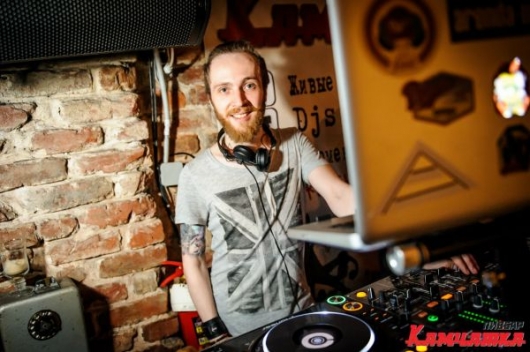 DJ Alex Chester DJ Alex Chester