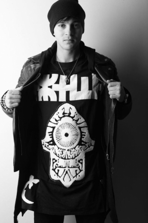 L.B.ONE