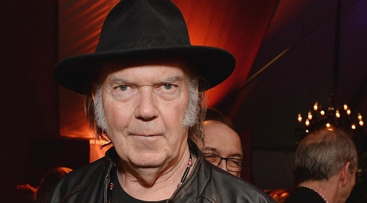 NEIL YOUNG NEIL YOUNG