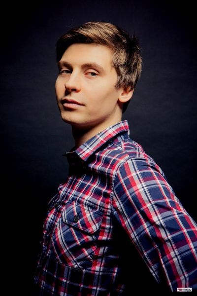 DJ TR-MEET DJ TR-MEET