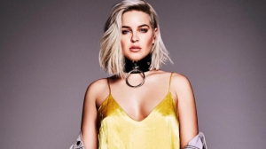 ANNE-MARIE
