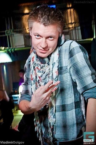 DJ Squeeze DJ Squeeze