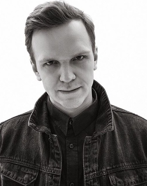 Дмитрий Ларин Дмитрий Ларин