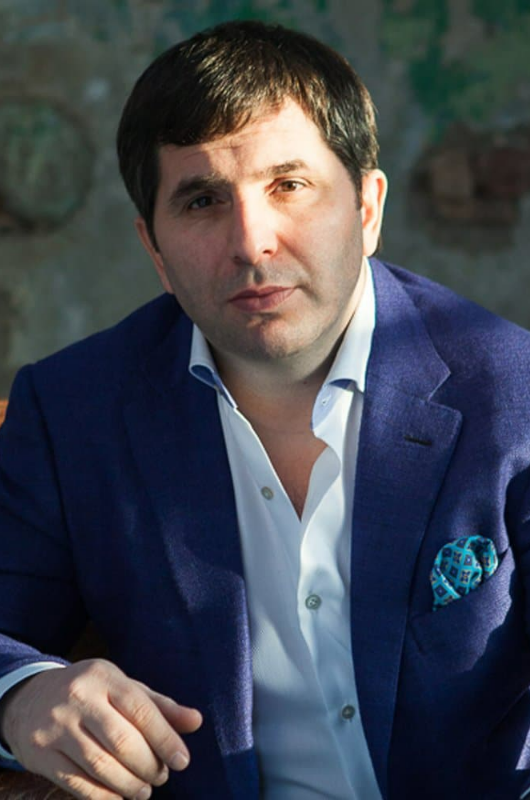 Тимур Темиров Тимур Темиров