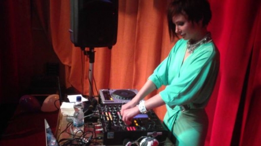 DJ Саша Зверева DJ Саша Зверева