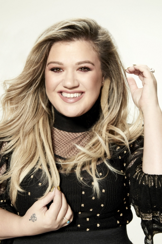 KELLY CLARKSON KELLY CLARKSON