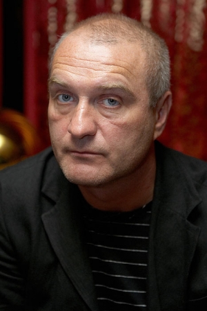 Александр Балуев