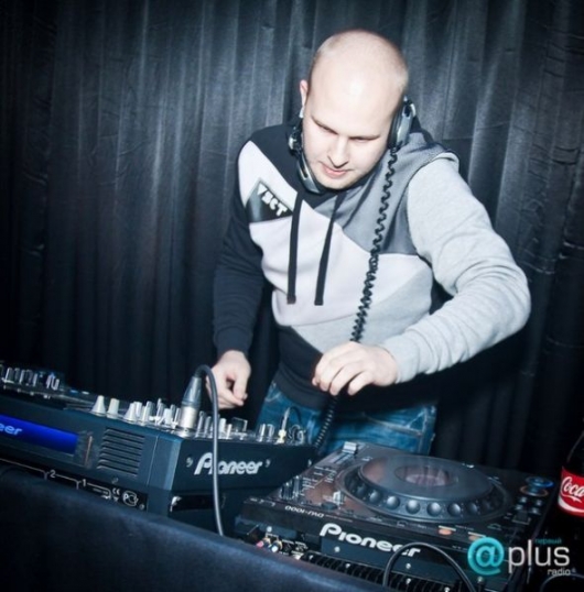 DJ Александр Попов DJ Александр Попов