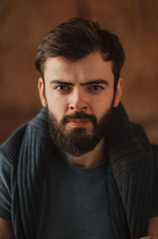 Антон Лапенко Антон Лапенко