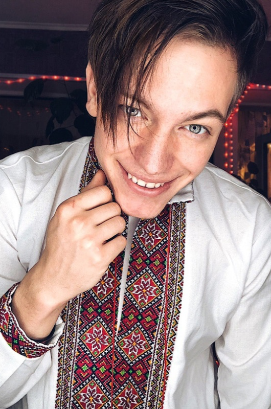 Демьян Волков