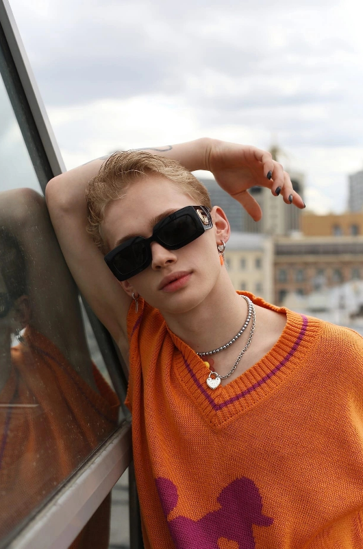 Даня Милохин Даня Милохин