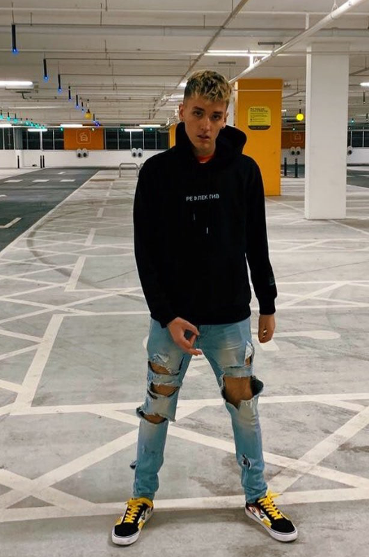 Lil Krystalll / Лил Кристал Lil Krystalll / Лил Кристал