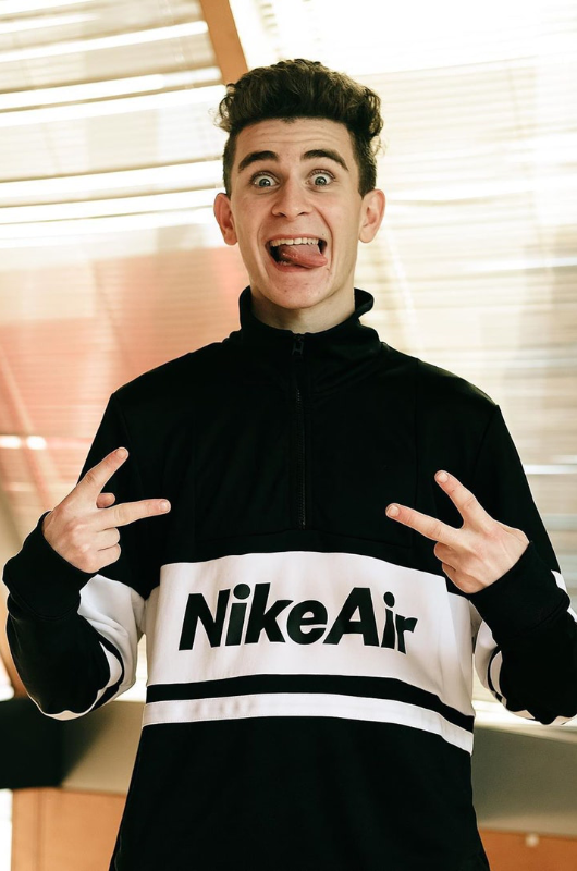 Артур Бабич