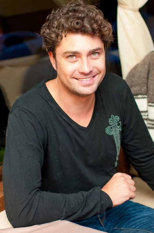 Дмитрий Оленин