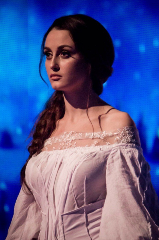 Алина Япаши