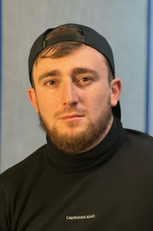 Султан Лагучев