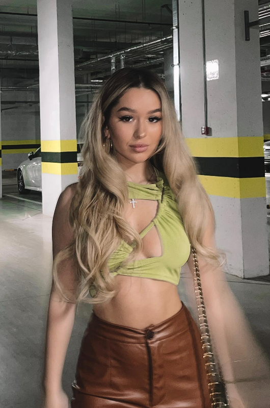 Лера Кашапова Лера Кашапова