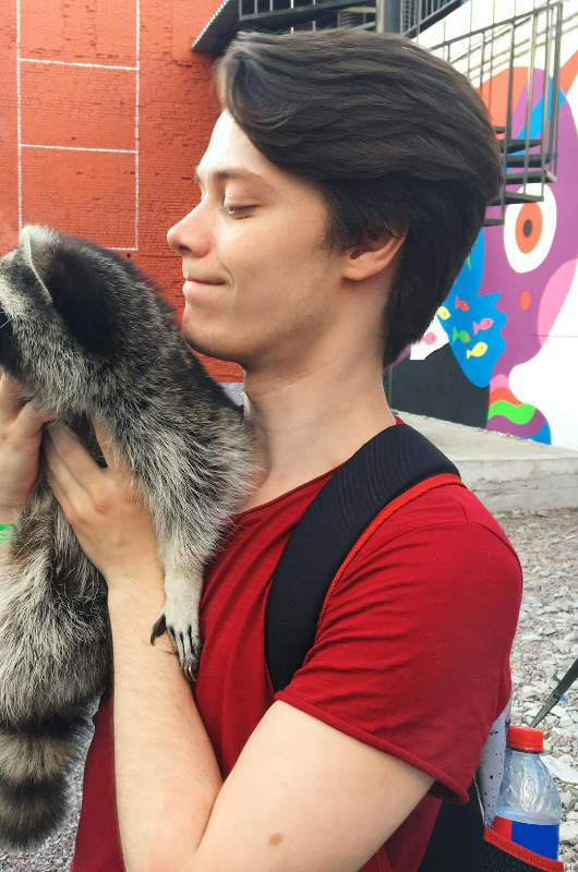 Пушистый Волк Пушистый Волк