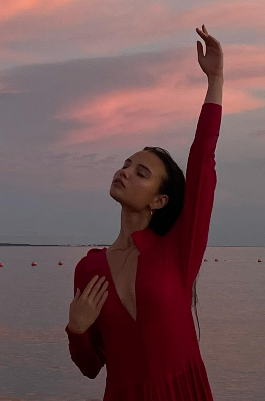 Анастасия Томпсон Анастасия Томпсон