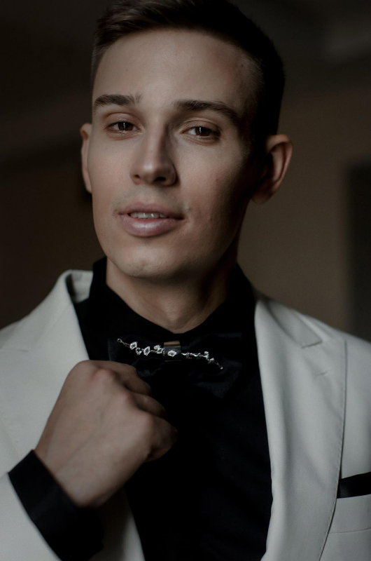 Саша Золотов Саша Золотов