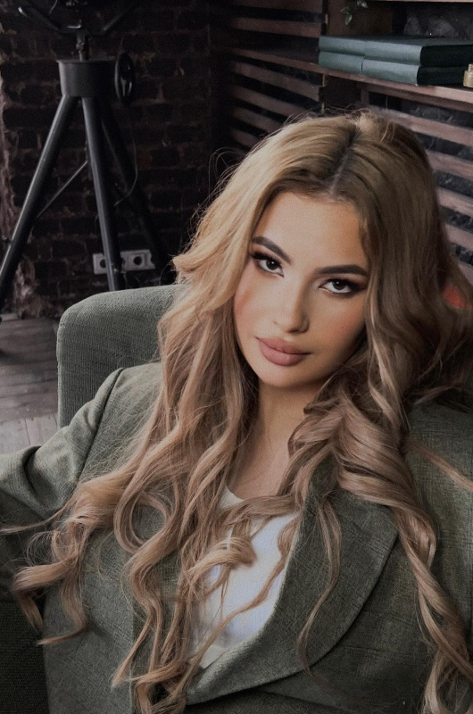 Полина Тихонова Полина Тихонова