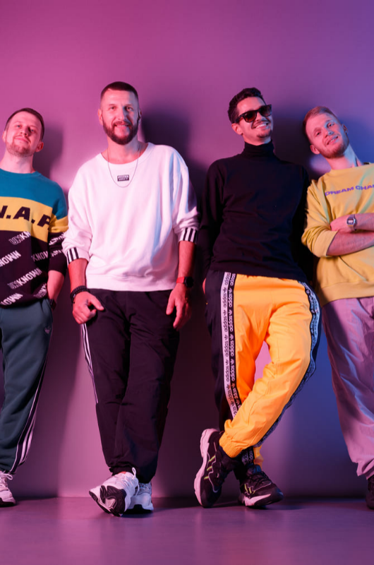 Четверо Четверо