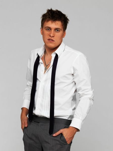 Александр Незлобин Александр Незлобин