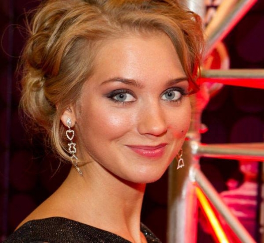 Кристина Асмус Кристина Асмус