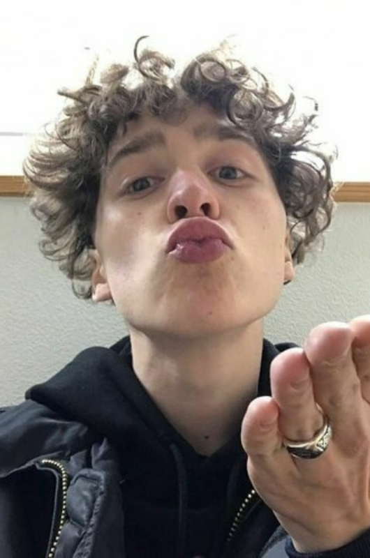 Вышел Покурить Вышел Покурить