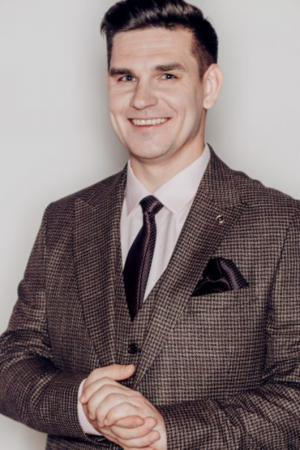 Антон Афанасьев