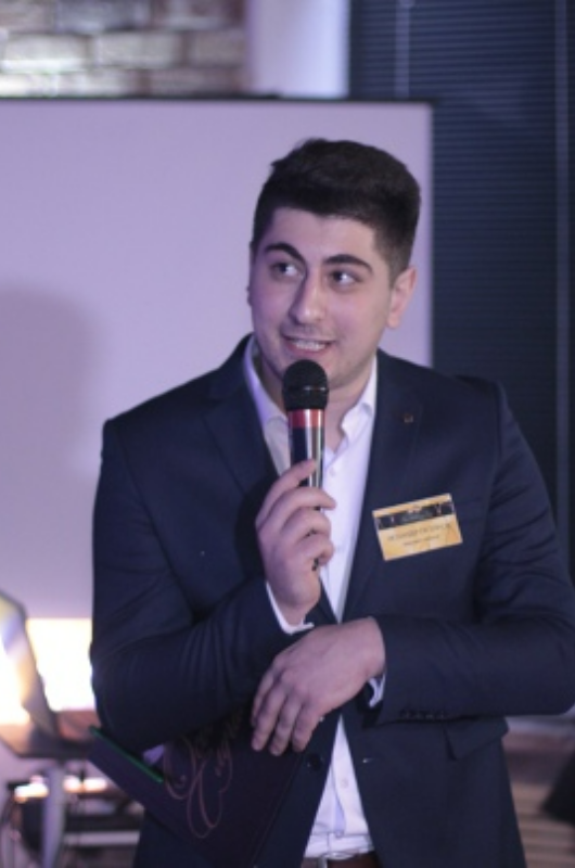 Искандер Гусейнов Искандер Гусейнов