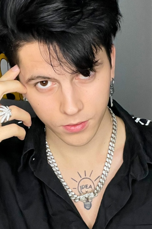 Паша Морис Паша Морис