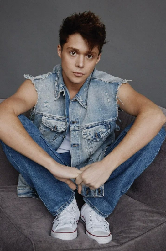 Владислав Прохоров Владислав Прохоров