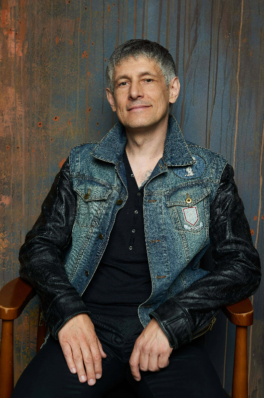 Денис Бургазлиев Денис Бургазлиев