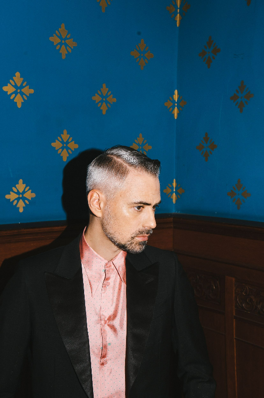 Антон Севидов