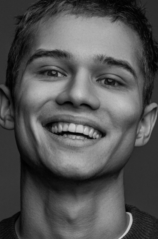 Рузиль Минекаев Рузиль Минекаев