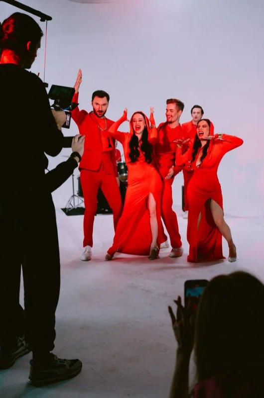 Подиум Подиум