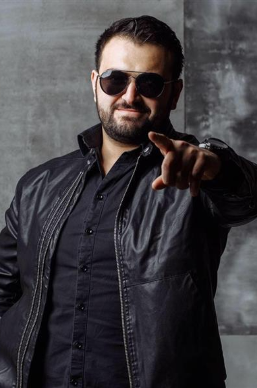 Аркадий Думикян Аркадий Думикян