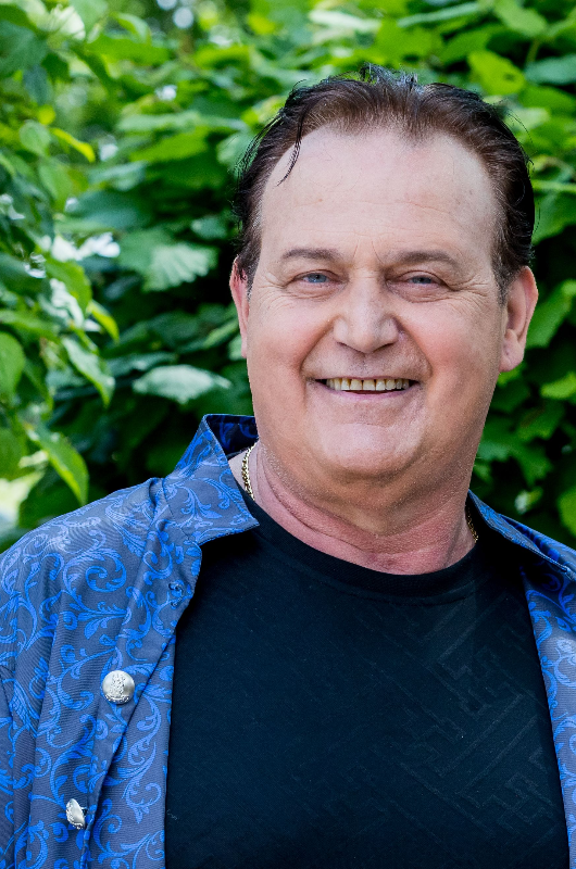 Ryan Paris Ryan Paris