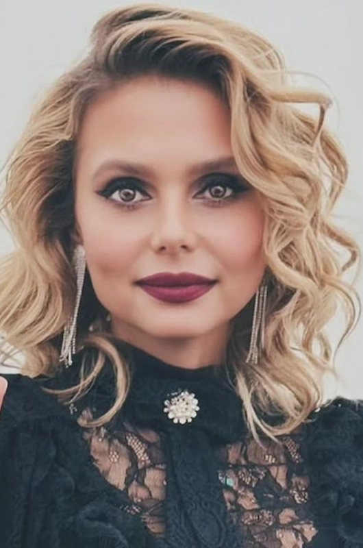 Ксения Новикова Ксения Новикова