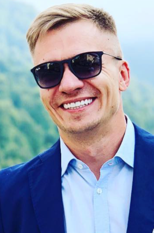 Александр Якушев Александр Якушев