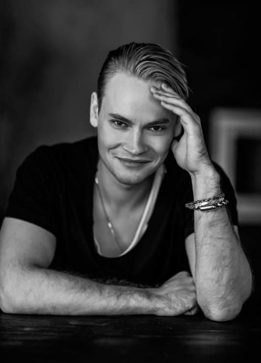 Ярослав Дронов Ярослав Дронов