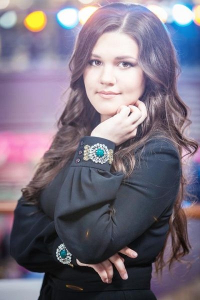 Дина Гарипова Дина Гарипова