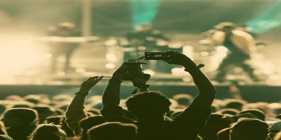 Компания Live Nation приобрела платформу для трасляции живых концертов Veeps
